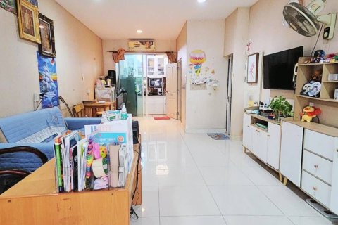 Таунхаус в Чатучаке, Бангкок, Таиланд с 5 спальнями № 151545 - фото 26