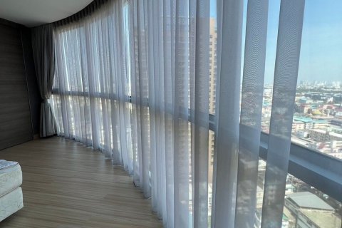 Студия в кондо в Ваттхане, Бангкок, Таиланд № 151549 - фото 11