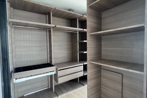 Студия в кондо в Ваттхане, Бангкок, Таиланд № 151549 - фото 6