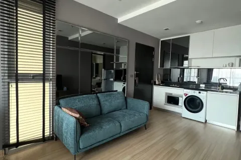 Студия в кондо в Ваттхане, Бангкок, Таиланд № 151549 - фото 3