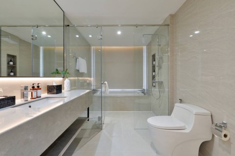 Apartment in Bangkok, Thailand 3 bedrooms № 181189 - photo 9