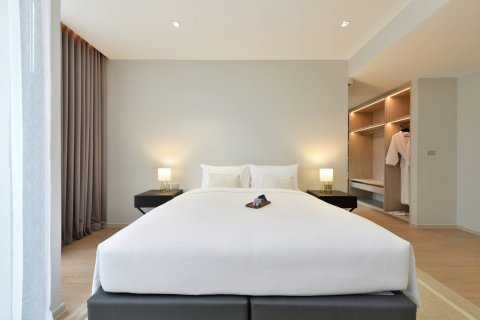 Apartment in Bangkok, Thailand 3 bedrooms № 181189 - photo 8