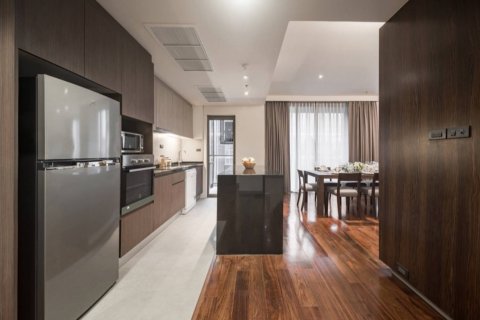 Apartment in Bangkok, Thailand 3 bedrooms № 181191 - photo 7