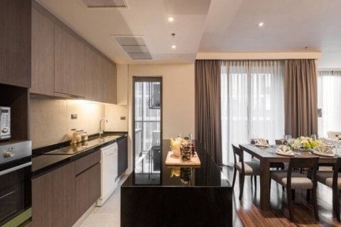 Apartment in Bangkok, Thailand 3 bedrooms № 181191 - photo 5