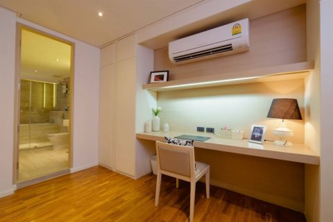 Apartment in Bangkok, Thailand 2 bedrooms № 181190 - photo 8