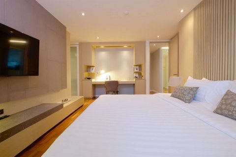 Apartment in Bangkok, Thailand 2 bedrooms № 181190 - photo 11