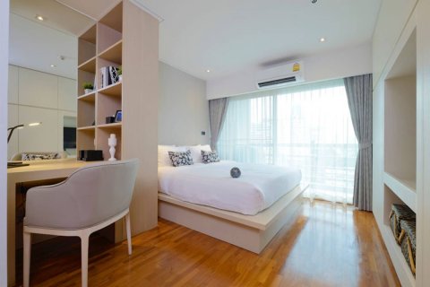 Apartment in Bangkok, Thailand 2 bedrooms № 181190 - photo 6