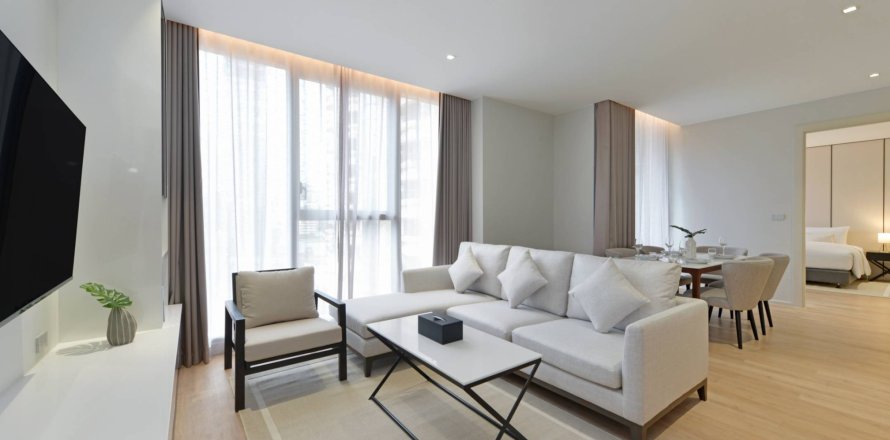 Apartment in Bangkok, Thailand 2 bedrooms № 181187