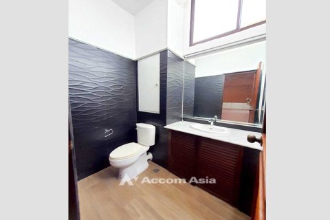Eigentumswohnung in Watthana, Bangkok, Thailand, 2 Schlafzimmer № 216743 - Foto 14