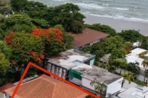Casa de 7 dormitorios en Pattaya, Tailandia № 211081 - foto 15