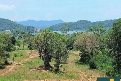 Terreno en Pattaya, Tailandia № 211082 - foto 7