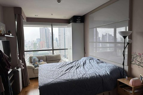 Studio in the Condo in Bang Rak, Bangkok, Thailand  № 152723 - photo 6