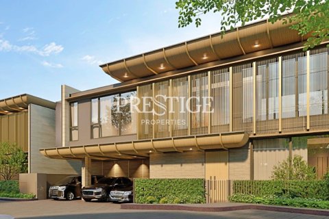 House in Pattaya, Thailand 34 bedrooms № 197778