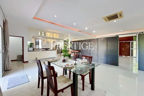 บ้านในพัทยา, ประเทศไทย 4 ห้องนอน № 197776 - รูปถ่าย 9