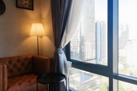 Condo in Bangkok, Thailand, 2 bedrooms № 233609 - photo 19