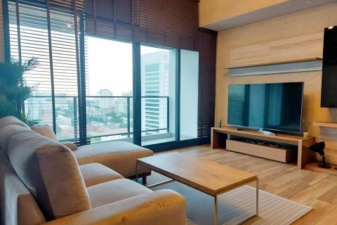 Condo in Bangkok, Thailand, 2 bedrooms № 233609 - photo 12