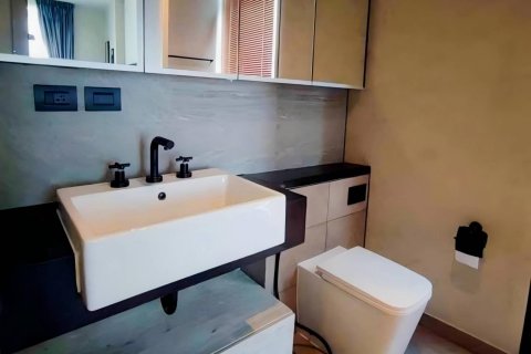 Condo in Bangkok, Thailand, 2 bedrooms № 233609 - photo 26