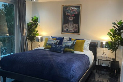 Villa à Pattaya, Thaïlande 8 chambres № 137353 - photo 30