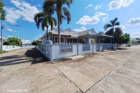 Дом в Удонтхани, Таиланд с 3 спальнями  № 137351 - фото 3