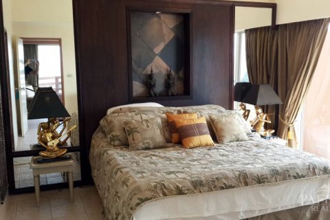 Condo on Jomtien Beach, Pattaya, Thailand, 1 bedroom № 204123 - photo 8