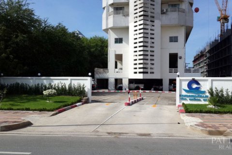 Condo on Jomtien Beach, Pattaya, Thailand, 1 bedroom № 204123 - photo 12