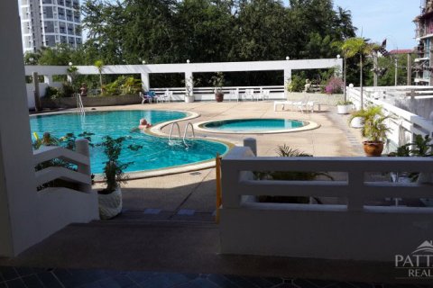 Condo on Jomtien Beach, Pattaya, Thailand, 1 bedroom № 204123 - photo 11