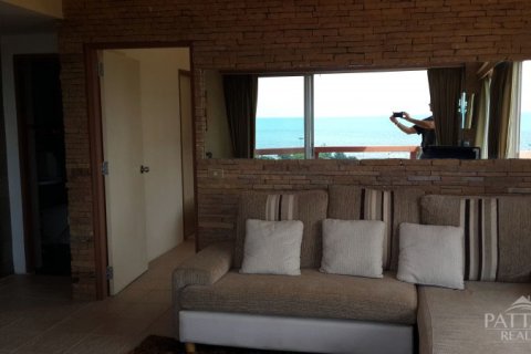 Condo on Jomtien Beach, Pattaya, Thailand, 1 bedroom № 204123 - photo 3