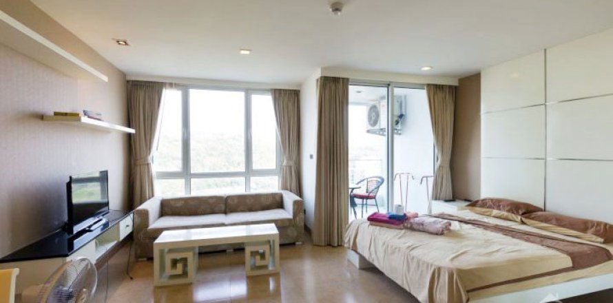 Studio in the Condo in Pattaya, Thailand № 204124