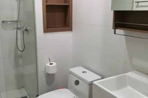 Студия в кондо в Клонг Тоэй, Бангкок, Таиланд № 157011 - фото 5