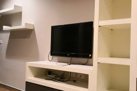 Студия в кондо в Клонг Тоэй, Бангкок, Таиланд № 157011 - фото 2