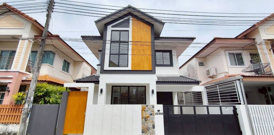 House in Phuket, Thailand 3 bedrooms № 157007