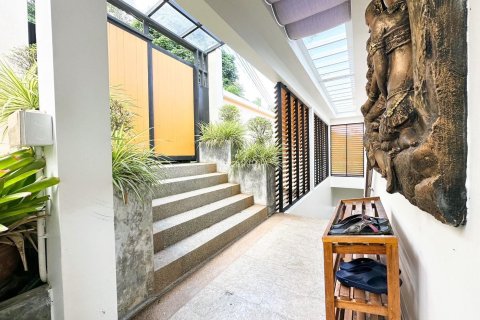 Villa in Pa Klok, Thailand 5 bedrooms № 157008 - photo 6