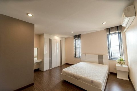 Villa in Chiang Mai, Thailand 5 bedrooms № 160012 - photo 12