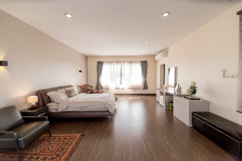 Villa in Chiang Mai, Thailand 5 bedrooms № 160012 - photo 16