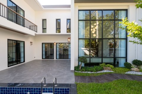 Villa in Chiang Mai, Thailand 4 bedrooms № 160009 - photo 3