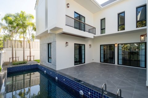 Villa in Chiang Mai, Thailand 4 bedrooms № 160009 - photo 4