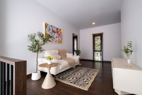 Villa in Chiang Mai, Thailand 4 bedrooms № 160009 - photo 12