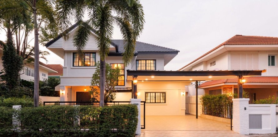 Maison à Chiang Mai, Thaïlande 5 chambres № 160013