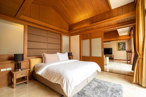 Villa in Chiang Mai, Thailand 3 bedrooms № 160010 - photo 16