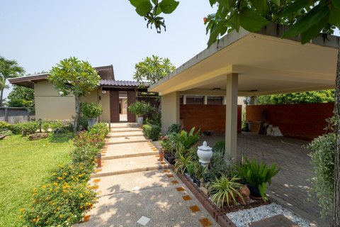 Villa in Chiang Mai, Thailand 3 bedrooms № 160010 - photo 6