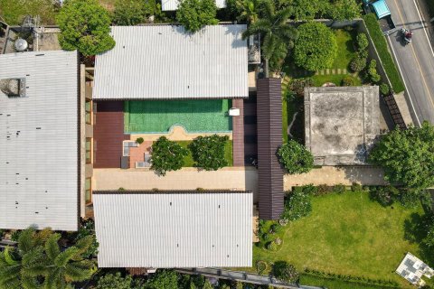 Villa in Chiang Mai, Thailand 3 bedrooms № 160010 - photo 4