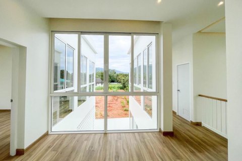 Villa in Chiang Mai, Thailand 4 bedrooms № 160014 - photo 16