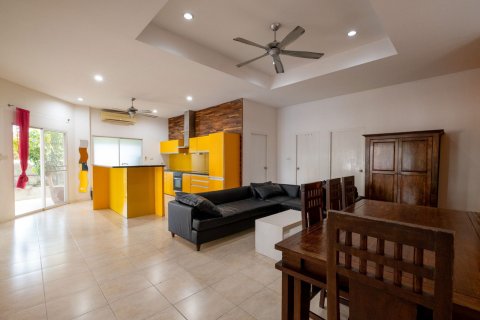 Villa in Chiang Mai, Thailand 4 bedrooms № 160015 - photo 5