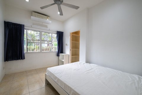 Villa in Chiang Mai, Thailand 4 bedrooms № 160015 - photo 12