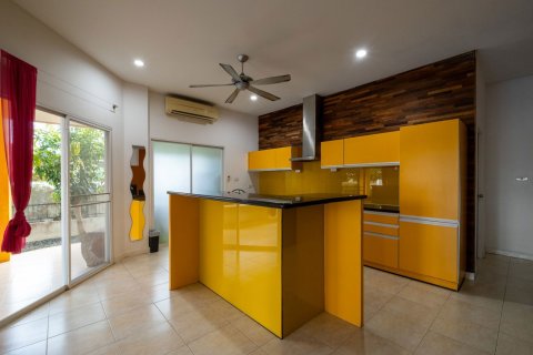 Villa in Chiang Mai, Thailand 4 bedrooms № 160015 - photo 4
