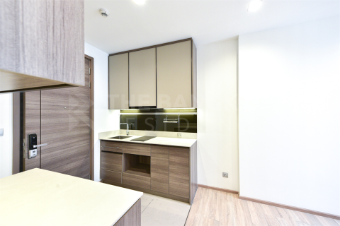 Condo in Bangkok, Thailand, 1 bedroom № 184238 - photo 3