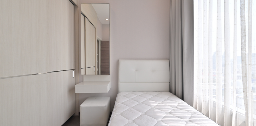 Condo in Bangkok, Thailand, 2 bedrooms № 184241