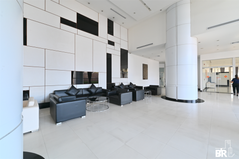 Condo in Bangkok, Thailand, 1 bedroom  № 184242 - photo 2