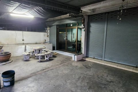 Таунхаус в Тхоене, Таиланд с 2 спальнями  № 167810 - фото 3