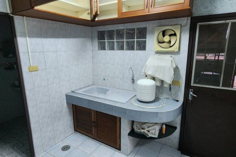 Таунхаус в Тхоене, Таиланд с 2 спальнями  № 167810 - фото 12